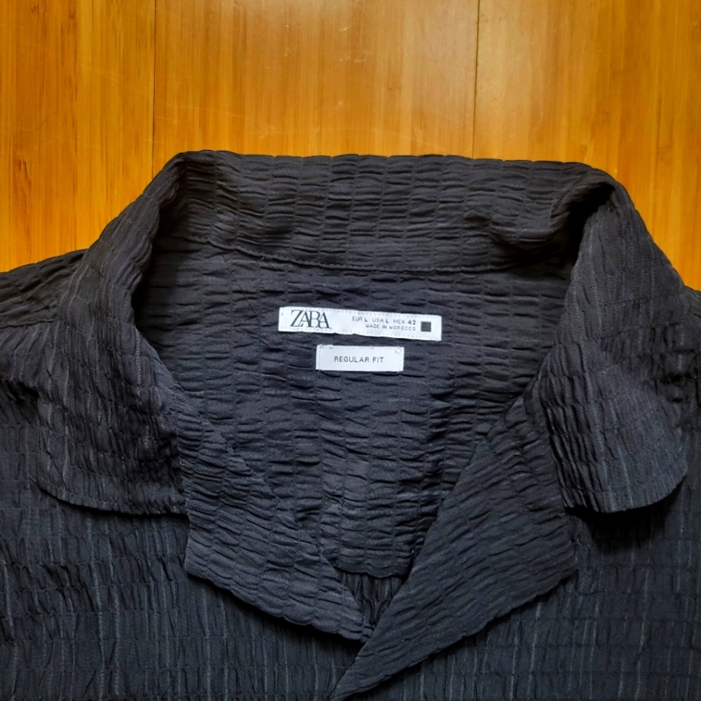 Mens Zara Black Lightweight T-Shirt - Picture 3 of 3